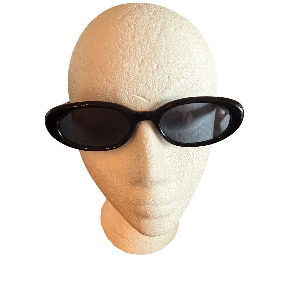 Black Oval Sunglasses Retro Y2K Slim Frame 100% UV Protection Women Accessories